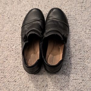 Clarks Black Leather Footwear